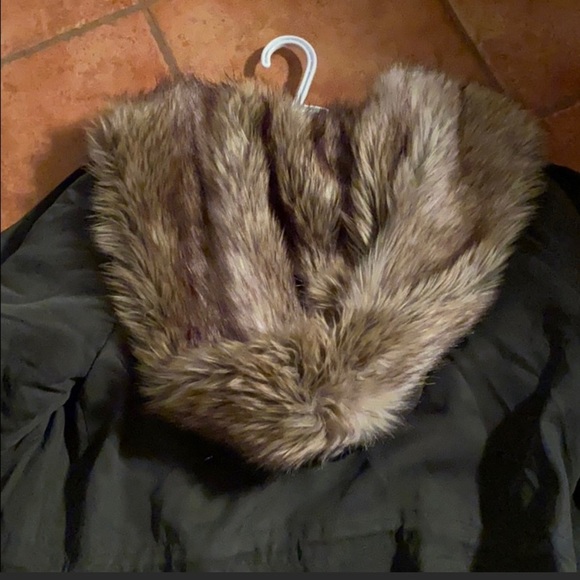 BB Dakota Faux Fur Jacket w/Removable Hooded Vest - Picture 4 of 8